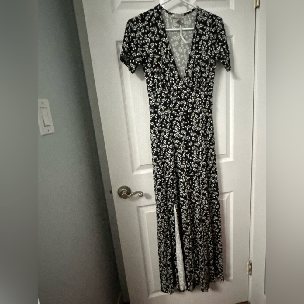 ASOS Black and White Floral V-Neck Maxi Dress